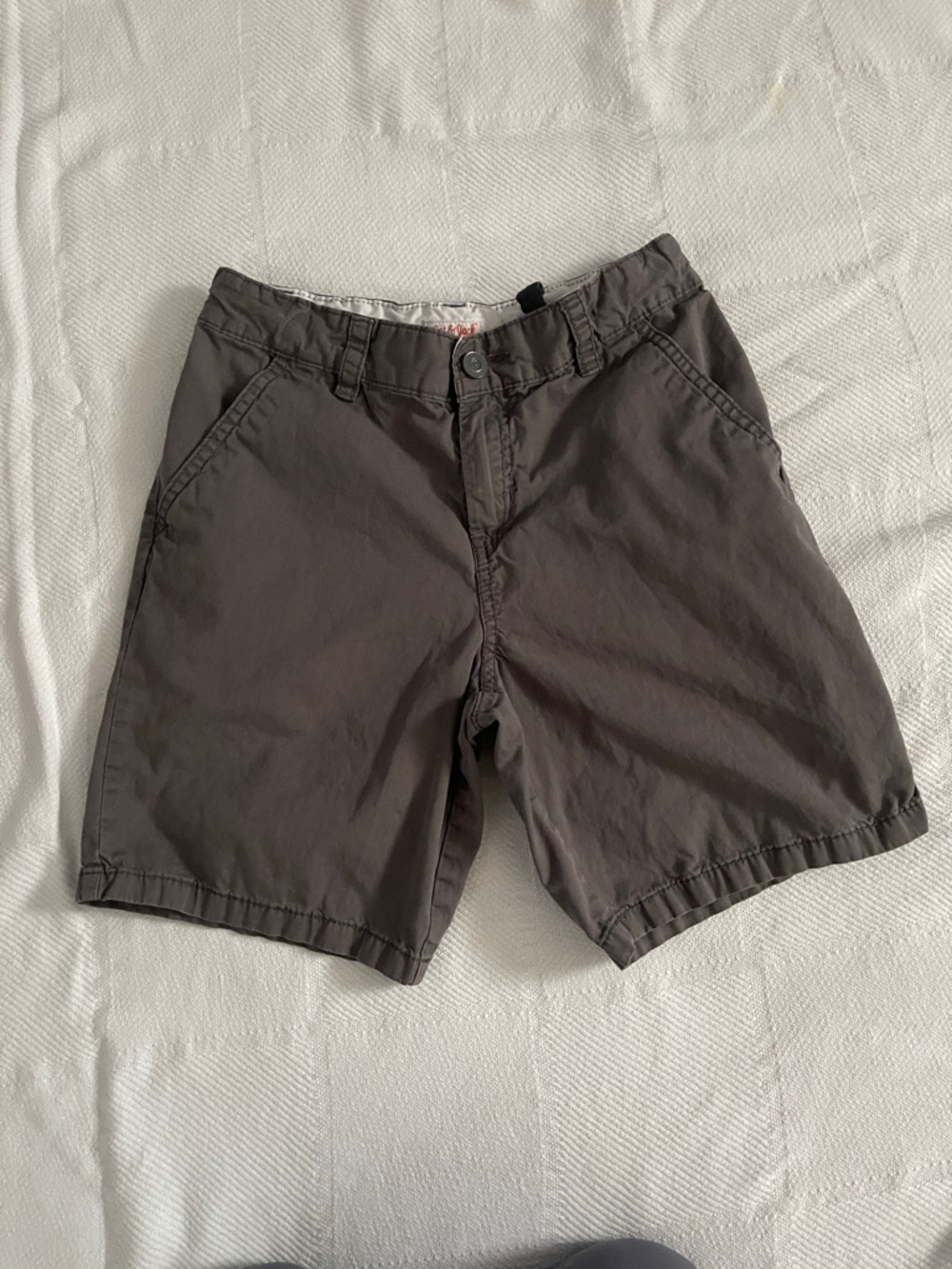 Lot of 3 boys Shorts - Tan and Gray - Picture 9 of 13